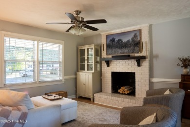 Charming 3-bedroom bungalow located in the desirable Trent Woods on New Bern Golf and Country Club in North Carolina - for sale on GolfHomes.com, golf home, golf lot