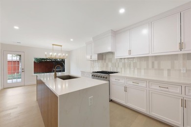 Welcome to this stylish 4-bedroom, 3-bath, single-story home on The Country Place in Texas - for sale on GolfHomes.com, golf home, golf lot