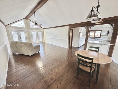 Updated Cottage in the heart of Fairfield Glade, located near on Druid Hills Golf Club in Tennessee - for sale on GolfHomes.com, golf home, golf lot