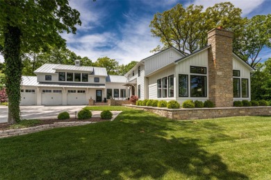 WRAP THIS ONE UP FOR THE HOLIDAY!!  Check out this magnificent on Sunset Hills Country Club in Illinois - for sale on GolfHomes.com, golf home, golf lot