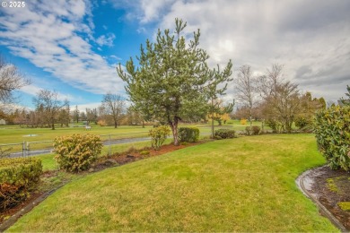 OPEN HOUSE Sat 3/1 from Noon-2pm!  Classic, single-story home on Gresham Golf Course in Oregon - for sale on GolfHomes.com, golf home, golf lot