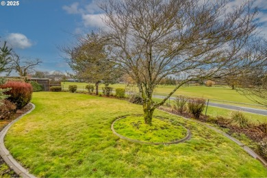 OPEN HOUSE Sat 3/1 from Noon-2pm!  Classic, single-story home on Gresham Golf Course in Oregon - for sale on GolfHomes.com, golf home, golf lot