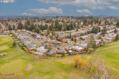 OPEN HOUSE Sat 3/1 from Noon-2pm!  Classic, single-story home on Gresham Golf Course in Oregon - for sale on GolfHomes.com, golf home, golf lot