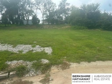 Ron & Sherri Burkle, M: , ronburkle1,   - Captivating level lot on Lake Ridge Country Club in Nebraska - for sale on GolfHomes.com, golf home, golf lot