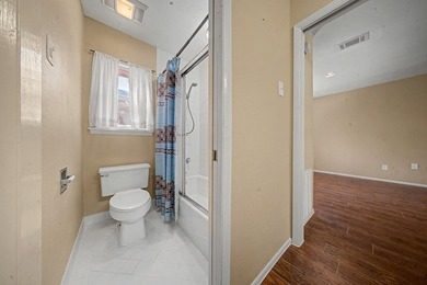 Welcome to easy living in the desirable Rayburn Country on Rayburn Country Club in Texas - for sale on GolfHomes.com, golf home, golf lot