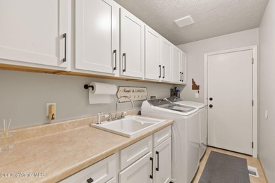 Beautifully maintained rancher with a 3-car garage in the on The Highlands Golf Course, LLC in Idaho - for sale on GolfHomes.com, golf home, golf lot