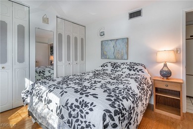 BRING ALL OFFERS!! VERY MOTIVATED SELLER IN THIS Third Floor on Seven Lakes Golf and Tennis Community in Florida - for sale on GolfHomes.com, golf home, golf lot