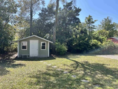 Welcome to this charming 3-bedroom, 2-bath brick ranch located on Beachwood Golf Club in South Carolina - for sale on GolfHomes.com, golf home, golf lot