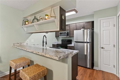 Cozy condo overlooking the golf course in Gleneagles at Kiln on Kiln Creek Golf and Country Club in Virginia - for sale on GolfHomes.com, golf home, golf lot