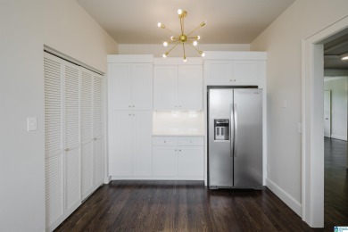 Welcome home to this updated condo in the highly desirable on  in Alabama - for sale on GolfHomes.com, golf home, golf lot