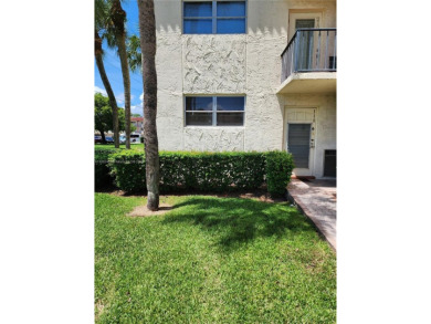 Beautiful 2BR/2BA corner-unit condo in a premier 55+ community on Hollybrook Golf and Tennis Club  in Florida - for sale on GolfHomes.com, golf home, golf lot
