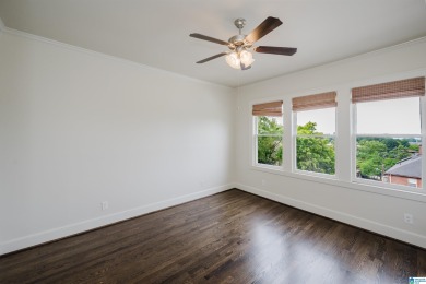 Welcome home to this updated condo in the highly desirable on  in Alabama - for sale on GolfHomes.com, golf home, golf lot