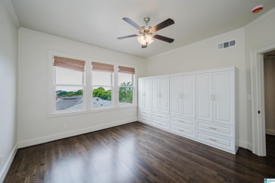 Welcome home to this updated condo in the highly desirable on  in Alabama - for sale on GolfHomes.com, golf home, golf lot