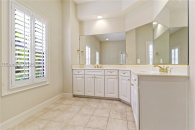 Custom-built 3,500 sq ft home with an open floor plan featuring on Belfair Golf Club in South Carolina - for sale on GolfHomes.com, golf home, golf lot