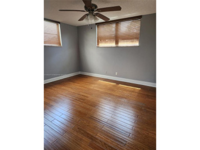 Beautiful 2BR/2BA corner-unit condo in a premier 55+ community on Hollybrook Golf and Tennis Club  in Florida - for sale on GolfHomes.com, golf home, golf lot