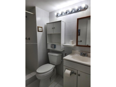 Beautiful 2BR/2BA corner-unit condo in a premier 55+ community on Hollybrook Golf and Tennis Club  in Florida - for sale on GolfHomes.com, golf home, golf lot
