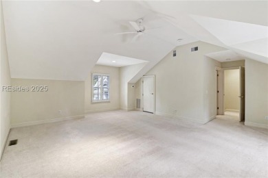 Custom-built 3,500 sq ft home with an open floor plan featuring on Belfair Golf Club in South Carolina - for sale on GolfHomes.com, golf home, golf lot