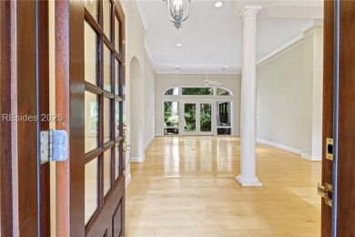 Custom-built 3,500 sq ft home with an open floor plan featuring on Belfair Golf Club in South Carolina - for sale on GolfHomes.com, golf home, golf lot