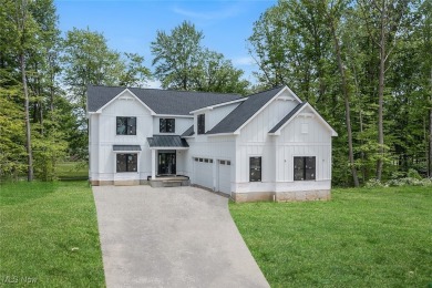 New Construction *For Sale* in Barrington Golf Club and Estates! on Barrington Golf Club in Ohio - for sale on GolfHomes.com, golf home, golf lot