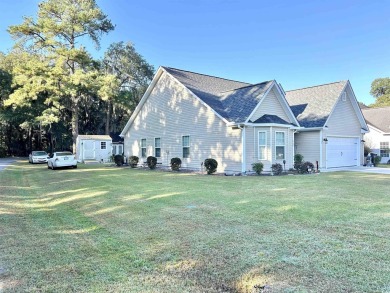 Welcome to single-level living at its finest. This home has 3 on Wedgefield Plantation Golf Club in South Carolina - for sale on GolfHomes.com, golf home, golf lot