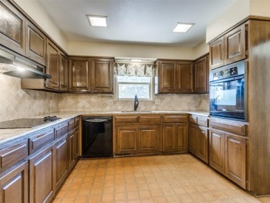 ***Welcome to this split-plan single-family residence nestled in on The Greens Country Club in Oklahoma - for sale on GolfHomes.com, golf home, golf lot