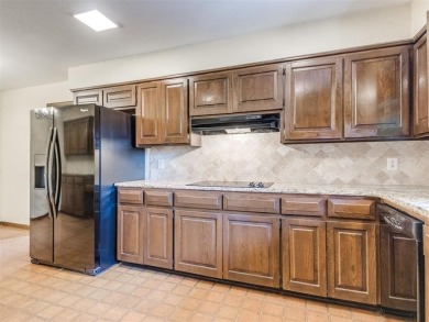 ***Welcome to this split-plan single-family residence nestled in on The Greens Country Club in Oklahoma - for sale on GolfHomes.com, golf home, golf lot