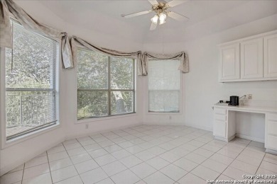 Welcome to 21 Greens Cliff! This pristine single-story home in a on Silverhorn Golf Club in Texas - for sale on GolfHomes.com, golf home, golf lot