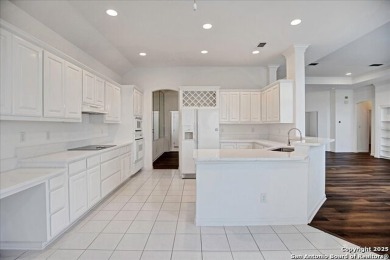 Welcome to 21 Greens Cliff! This pristine single-story home in a on Silverhorn Golf Club in Texas - for sale on GolfHomes.com, golf home, golf lot
