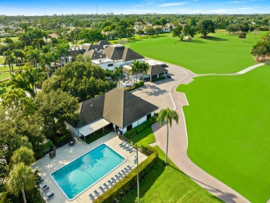 Beautifully renovated second floor unit located in the desirable on Seagate Country Club in Florida - for sale on GolfHomes.com, golf home, golf lot