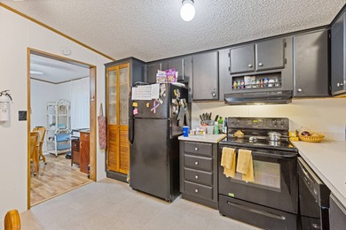 This charming 2 bedroom, 2 bath home offers 1,248 sq ft of on Painted Mountain Golf Club in Arizona - for sale on GolfHomes.com, golf home, golf lot