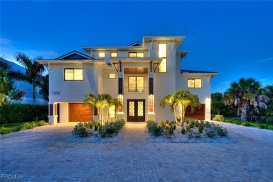 Welcome to a stunning new construction home that epitomizes on Beachview Golf Club in Florida - for sale on GolfHomes.com, golf home, golf lot