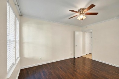 Welcome to this charming one bedroom, one bathroom condo located on Prestonwood Country Club - Dallas County in Texas - for sale on GolfHomes.com, golf home, golf lot