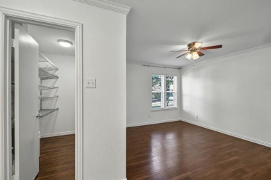 Welcome to this charming one bedroom, one bathroom condo located on Prestonwood Country Club - Dallas County in Texas - for sale on GolfHomes.com, golf home, golf lot