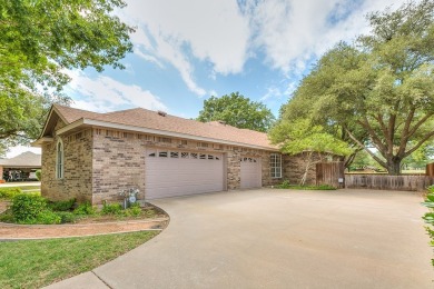 This Bentwood Country Club Estates home backs up to the golf on Bentwood Country Club in Texas - for sale on GolfHomes.com, golf home, golf lot