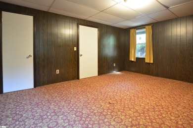 Call Listing agent Terri DeLisle  for questions and showings on Greenville Country Club in South Carolina - for sale on GolfHomes.com, golf home, golf lot