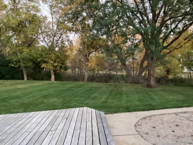 PREFER PRIVACY? Like fine dining & golf? Just moments away on Moccasin Creek Country Club in South Dakota - for sale on GolfHomes.com, golf home, golf lot