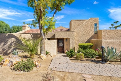 Welcome to this beautifully remodeled end-unit condo in the on Ironwood Country Club in California - for sale on GolfHomes.com, golf home, golf lot