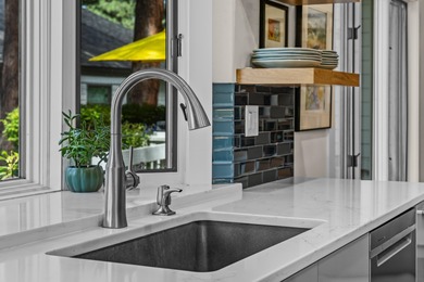 Start the New Year in your dream home!  Modern, luxury living in on Bend Golf and Country Club in Oregon - for sale on GolfHomes.com, golf home, golf lot