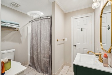 509 W 2nd has it all. Beautiful main home, detached cottage with on Miler Country Club in South Carolina - for sale on GolfHomes.com, golf home, golf lot