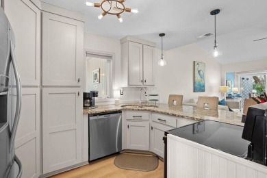 Beautifully renovated 1 bedroom, 1.5 bath town home with golf on The Seabrook Island Club in South Carolina - for sale on GolfHomes.com, golf home, golf lot