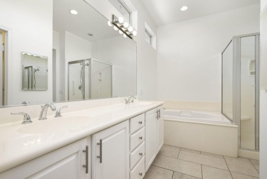 Beautiful 2 bedroom, 2 bathroom, plus den home with pool, spa & on Heritage Palms Golf Club in California - for sale on GolfHomes.com, golf home, golf lot