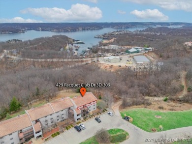 Amazing Top Floor End Unit 3 bed / 2.5 bath Condo boasting over on Seasons Ridge At Four Seasons in Missouri - for sale on GolfHomes.com, golf home, golf lot