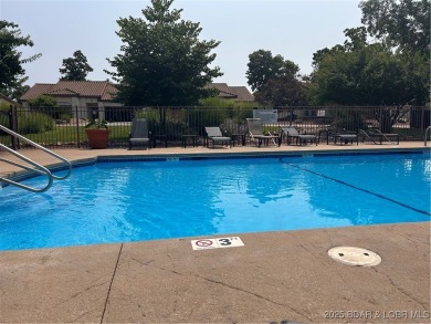 Amazing Top Floor End Unit 3 bed / 2.5 bath Condo boasting over on Seasons Ridge At Four Seasons in Missouri - for sale on GolfHomes.com, golf home, golf lot