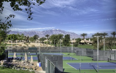 Beautiful 2 bedroom, 2 bathroom, plus den home with pool, spa & on Heritage Palms Golf Club in California - for sale on GolfHomes.com, golf home, golf lot