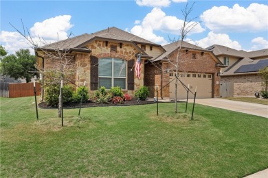 Welcome to this move-in ready 3-bedroom, 2.5-bathroom brick home on Twin Rivers Golf Club in Texas - for sale on GolfHomes.com, golf home, golf lot