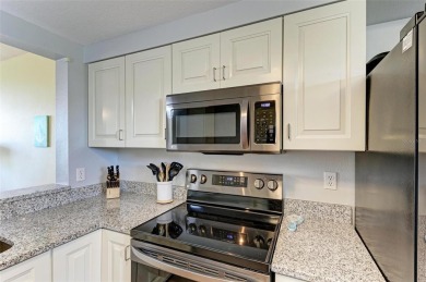 SMOKE FREE Bldg. Welcome to your turnkey 2-bedroom, 2-bath condo on Terra Ceia Golf and Country Club in Florida - for sale on GolfHomes.com, golf home, golf lot