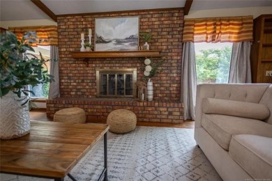 Welcome to 2018 Kelly Drive... a 3 bed, 2 bath brick home on Sulphur Hills Golf Course in Oklahoma - for sale on GolfHomes.com, golf home, golf lot