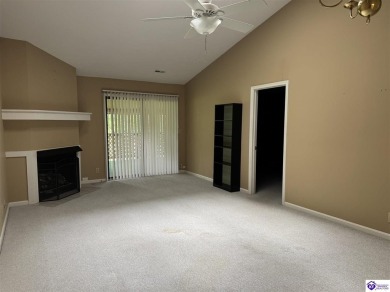 Welcome to easy, maintenance-free living with scenic golf course on Doe Valley Country Club in Kentucky - for sale on GolfHomes.com, golf home, golf lot