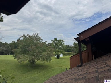 Welcome to easy, maintenance-free living with scenic golf course on Doe Valley Country Club in Kentucky - for sale on GolfHomes.com, golf home, golf lot