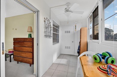 OMG ! Don't miss the opportunity to own this peaceful nicely on Kings Point Golf -Flanders Way in Florida - for sale on GolfHomes.com, golf home, golf lot